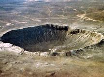 кра­тер, воз­ник­ший в Ари­зоне 50 тыс. лет назад от удара ме­тео­ри­та мас­сой более 300 тыс. тонн