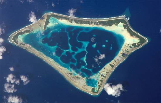 Ко­рал­ло­вый ост­ров