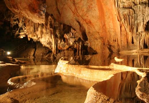 Пе­ще­ра Сан­то-То­мас