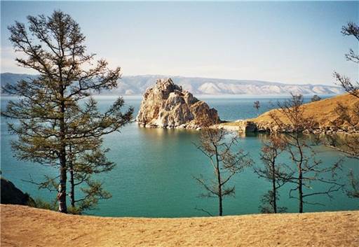 Озеро Бай­кал