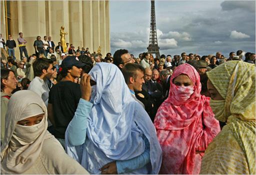 Ми­гран­ты во Фран­ции