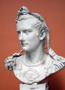 Бюст им­пе­ра­то­ра Ка­ли­гу­лы
