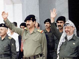 Сад­дам Ху­сейн и лидер Па­ле­сти­ны Ясир Ара­фат