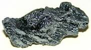 Йод – чер­но-фи­о­ле­то­вые кри­стал­лы с ха­рак­тер­ным ме­тал­ли­че­ским блес­ком