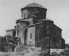 Мо­на­стырь Дж­ва­ри, в ко­то­ром пред­по­ло­жи­тель­но жил Мцыри