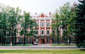Санкт-Пе­тер­бург­ский го­су­дар­ствен­ный уни­вер­си­тет